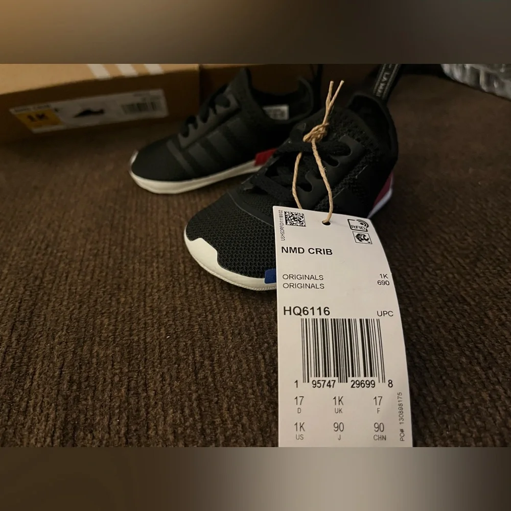 BNIB ADIDAS NMD Crib Baby/Infant Shoes Size 1K